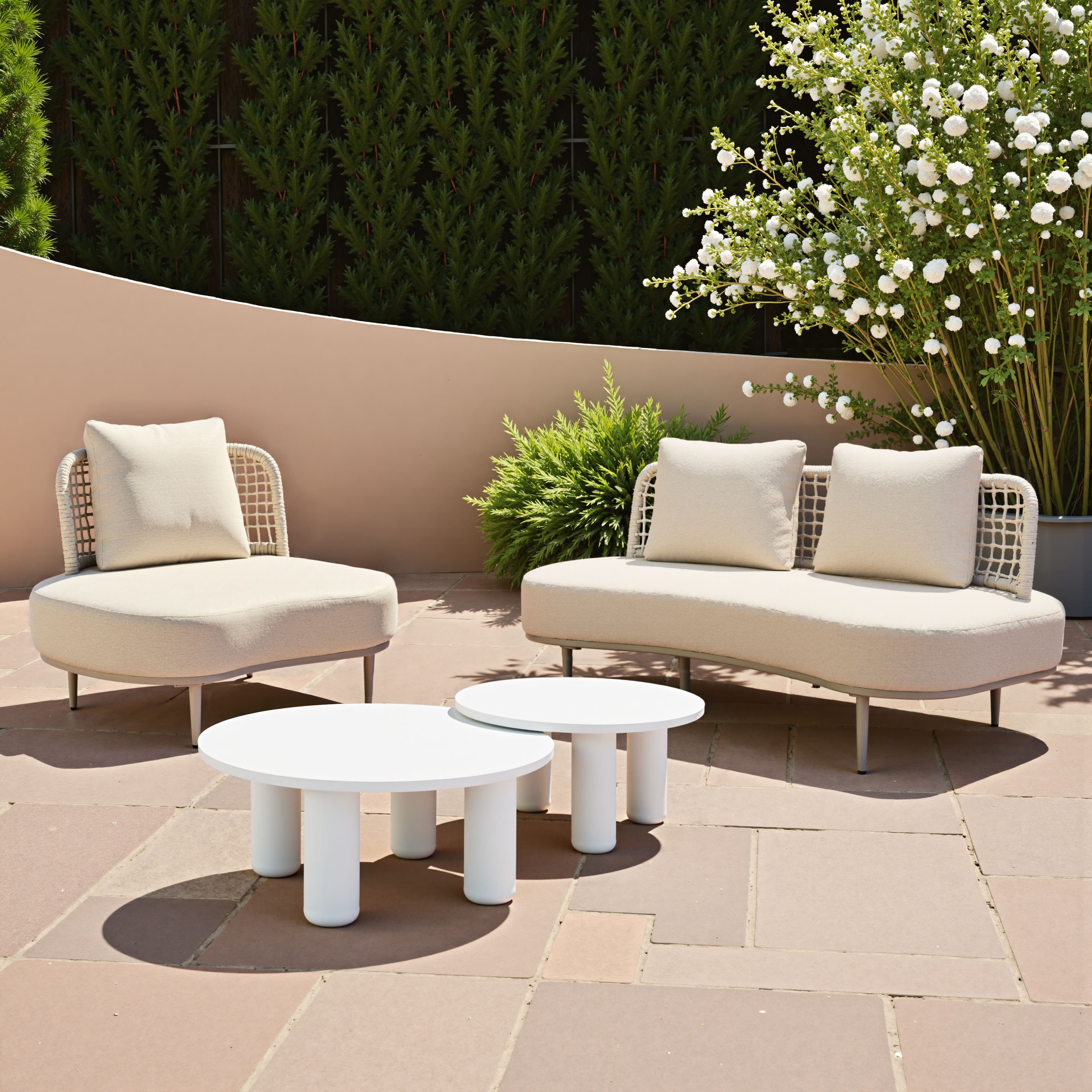 Ruhe Sofa Beige product image